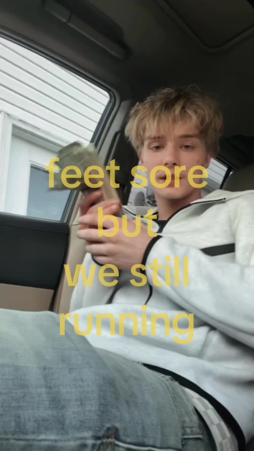 @dee