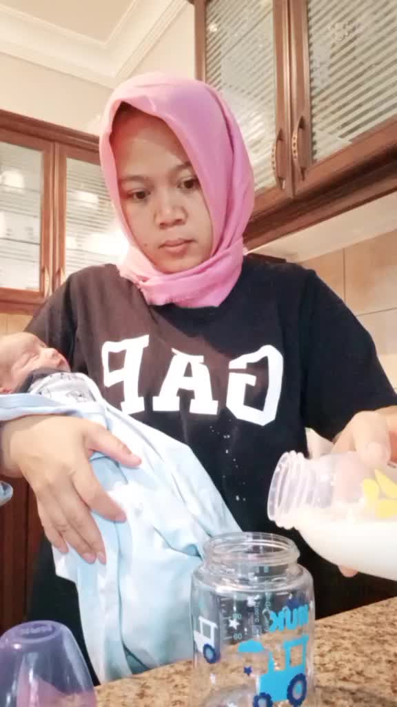 @نورعزيزه