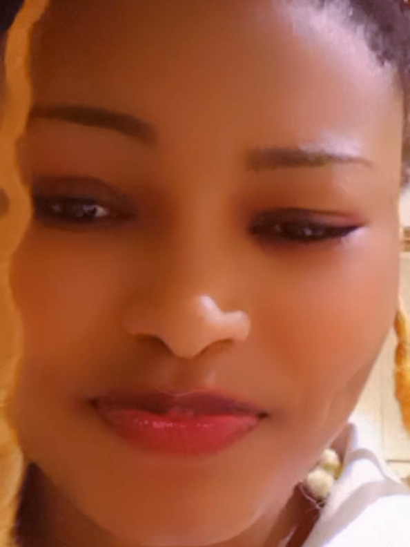 @Phoebe Mirikwa official✅