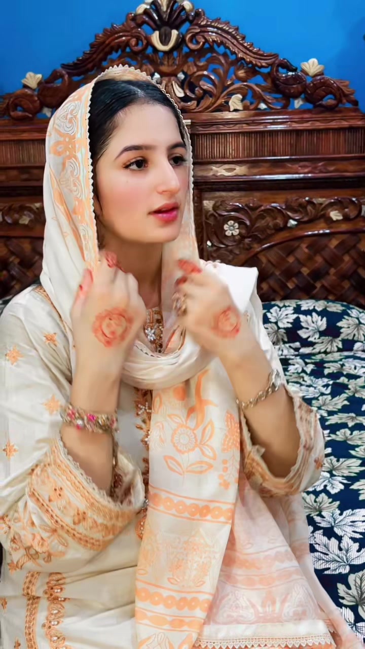@Muneeba khan