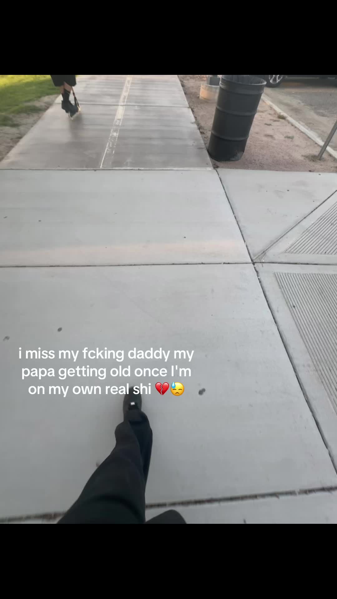 @shelovesk