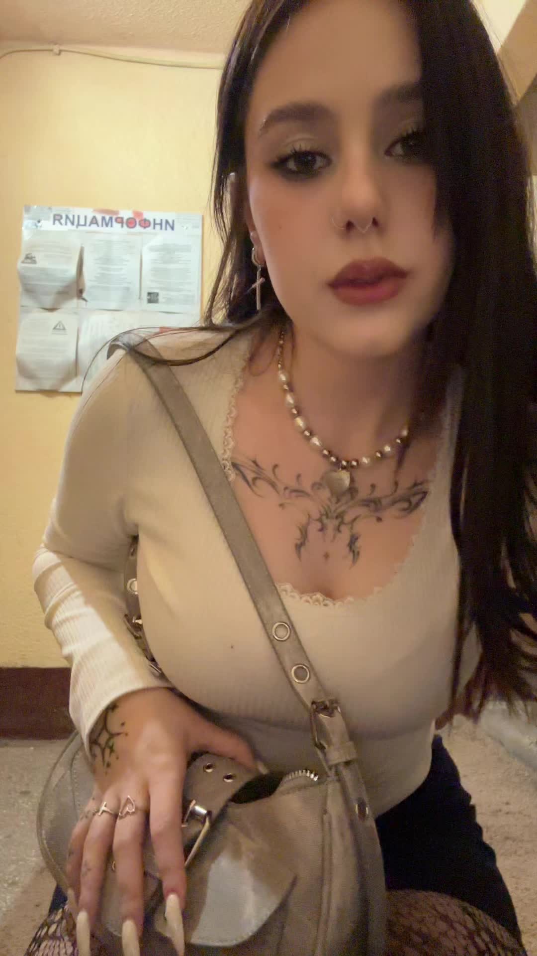 @алиска тян ^_^