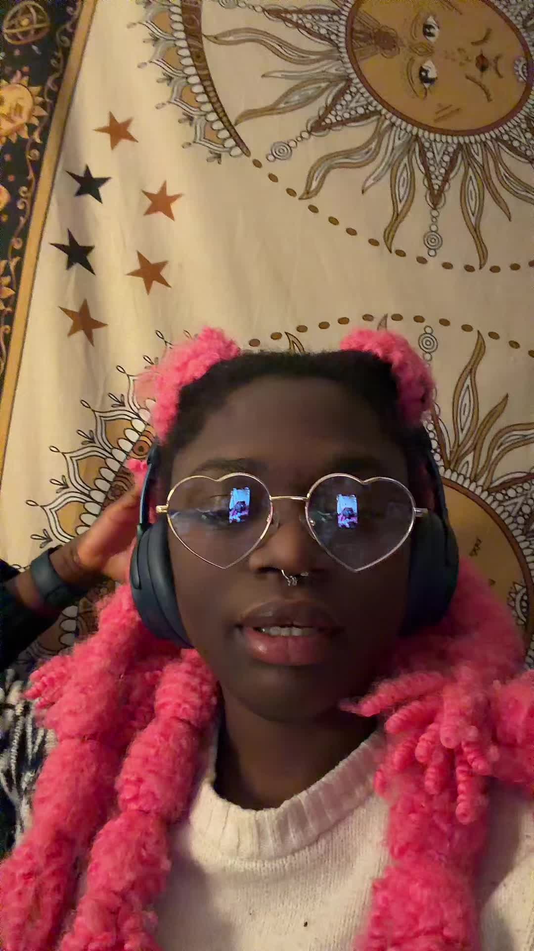 @star 🧡🤍🩷 they/them