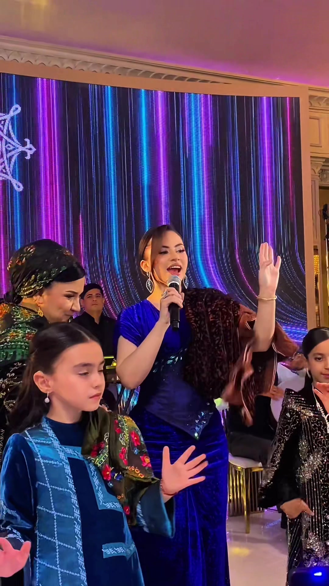 @MERYEM ŞADURDYÝEWA