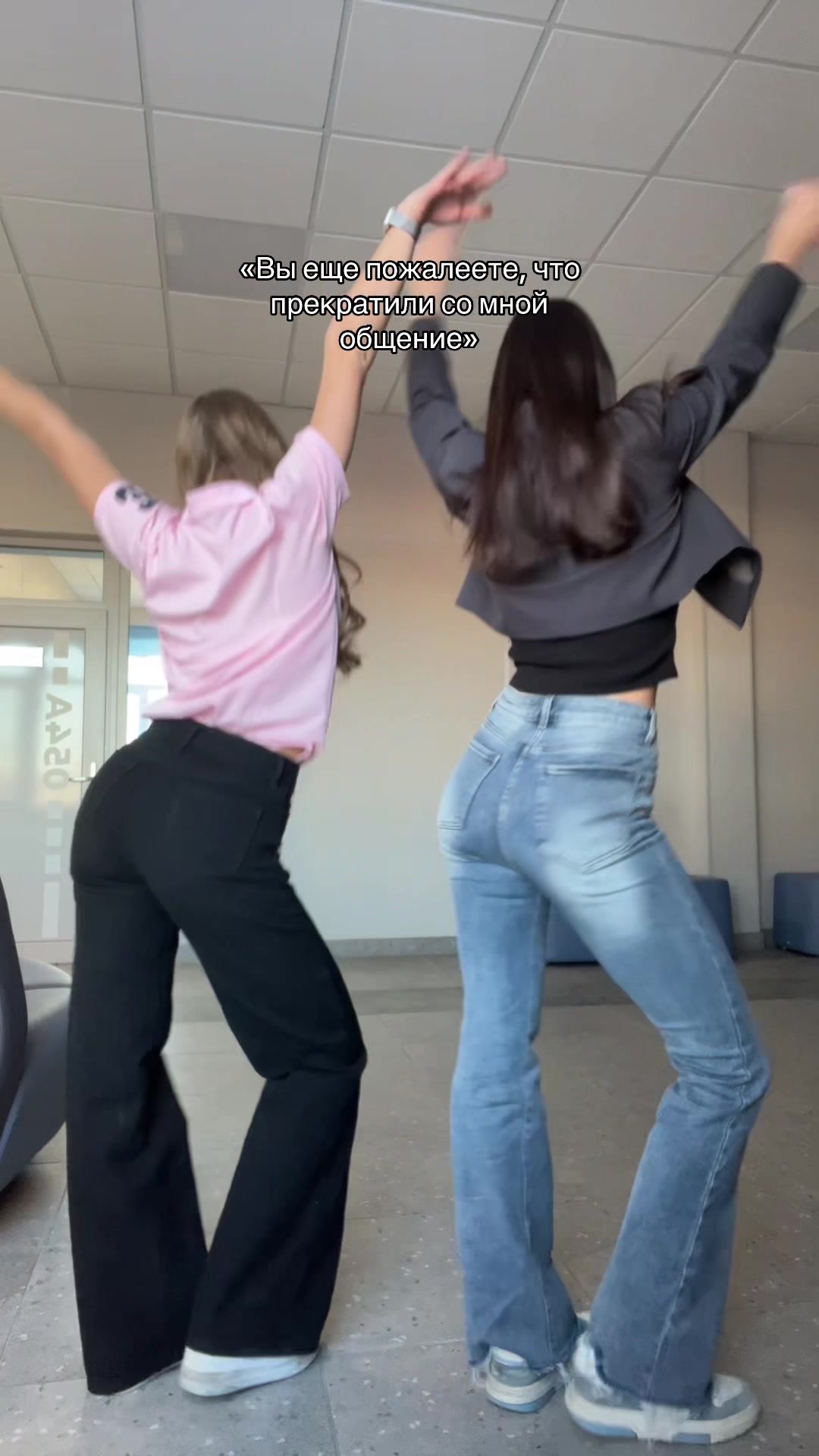 @Vikaaw