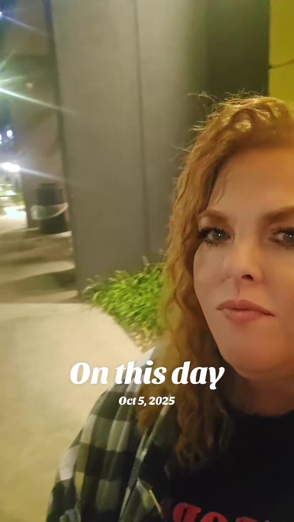 @AuntieLaLa