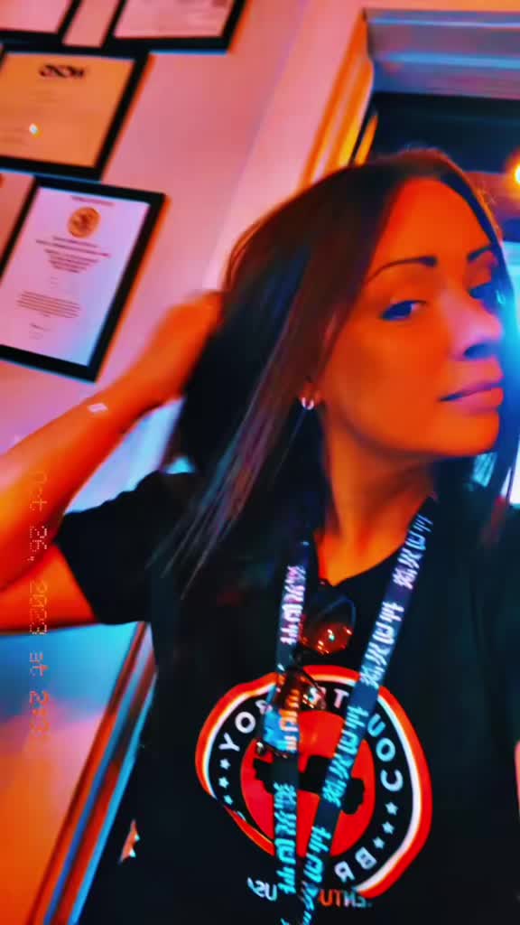 @LisaKaYY