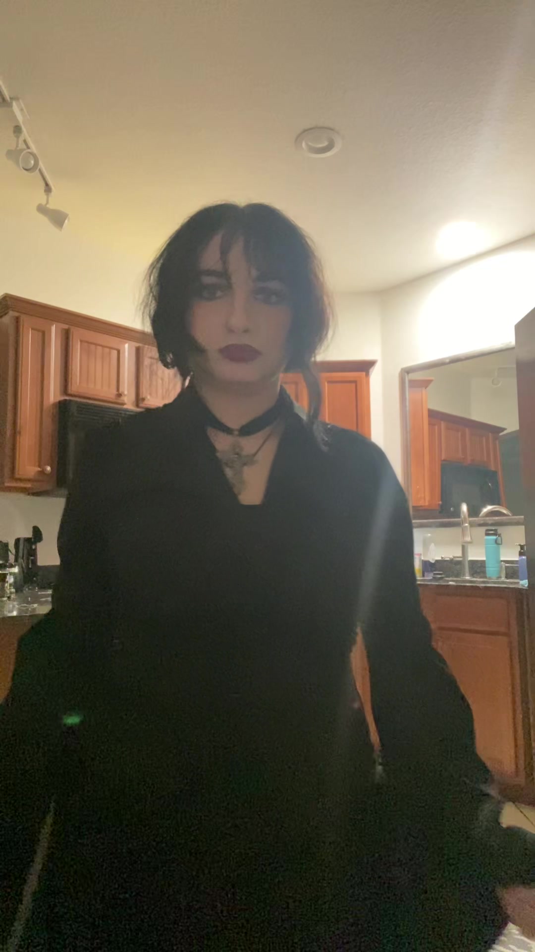 @ren77777778