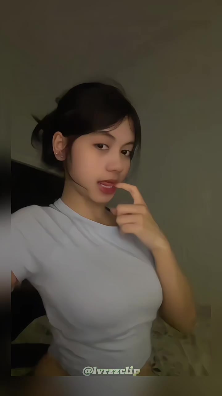 @𝐋𝐕𝐑𝐙𝐙 𝐂𝐋𝚰𝐏