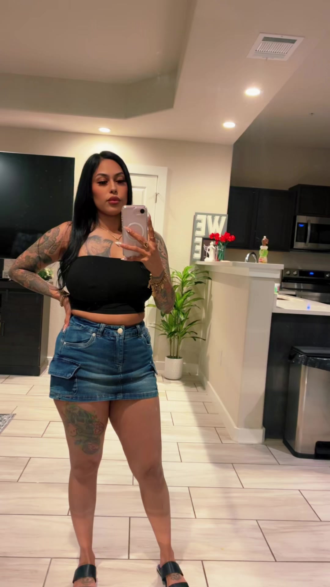 @Crystal Michelle🖤