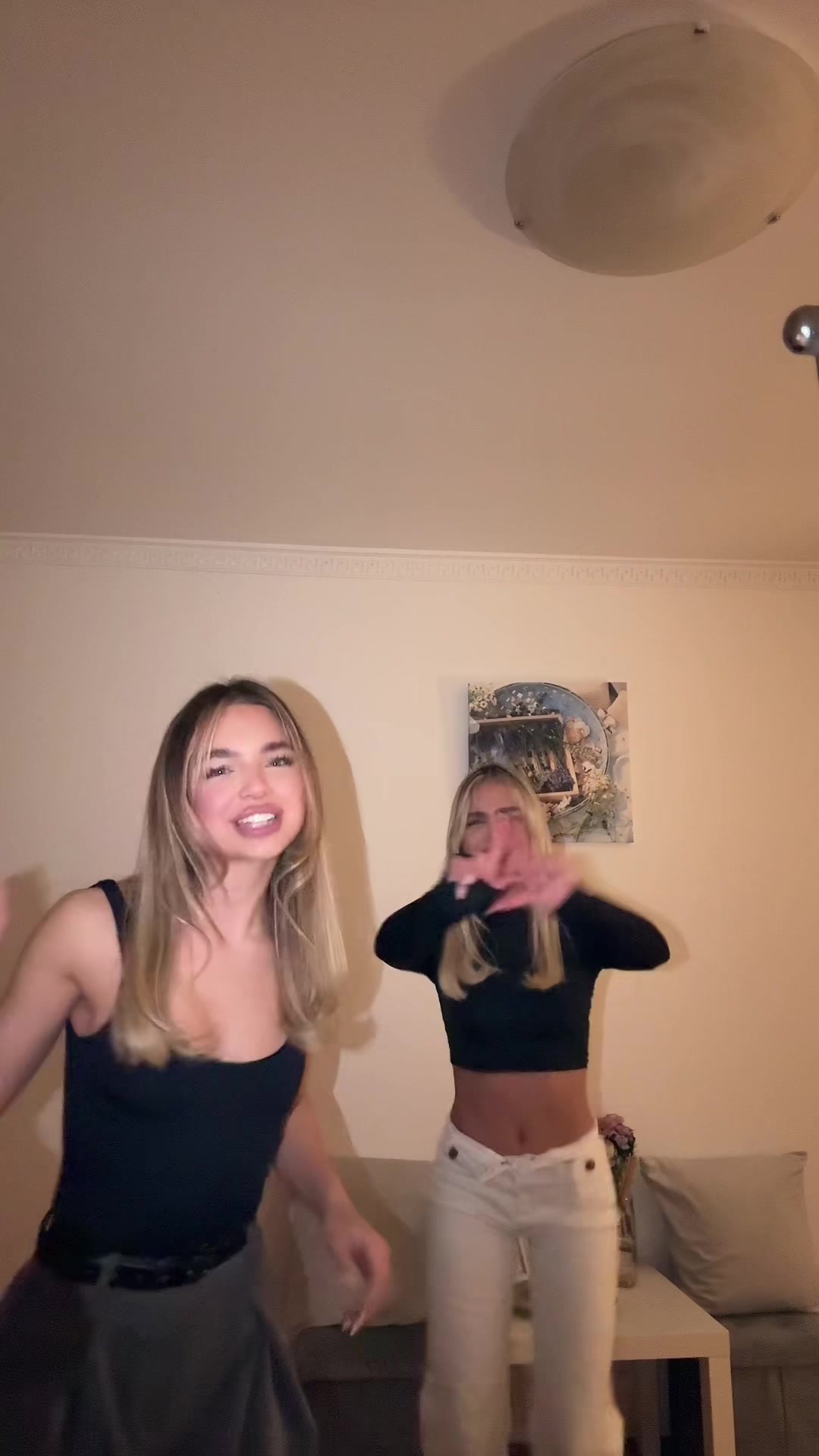 @mina & nina novičić