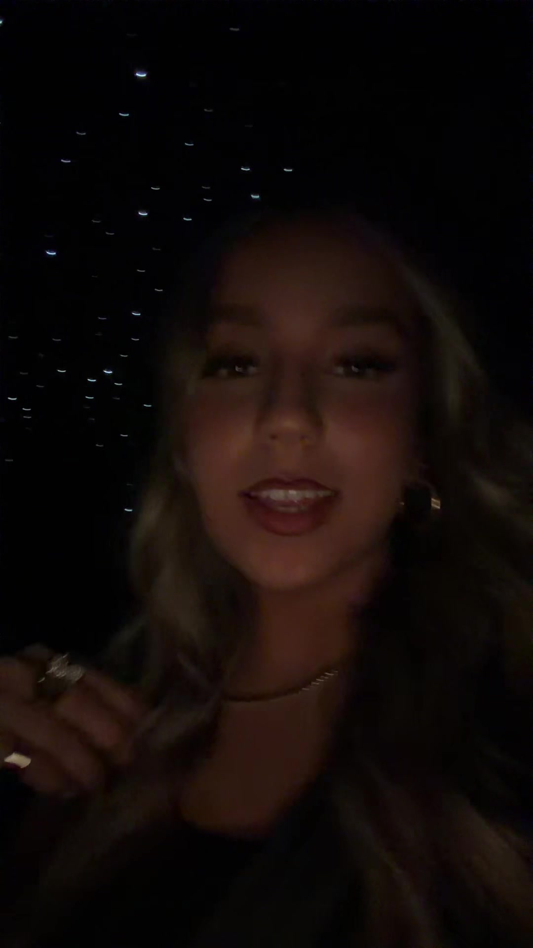 @bella