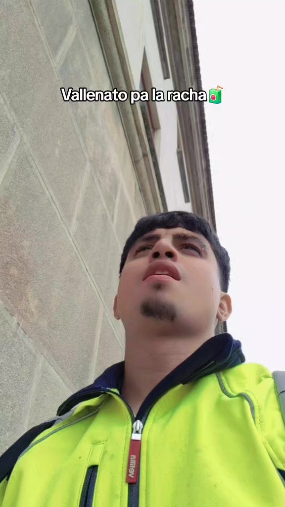 @Edwinking👑