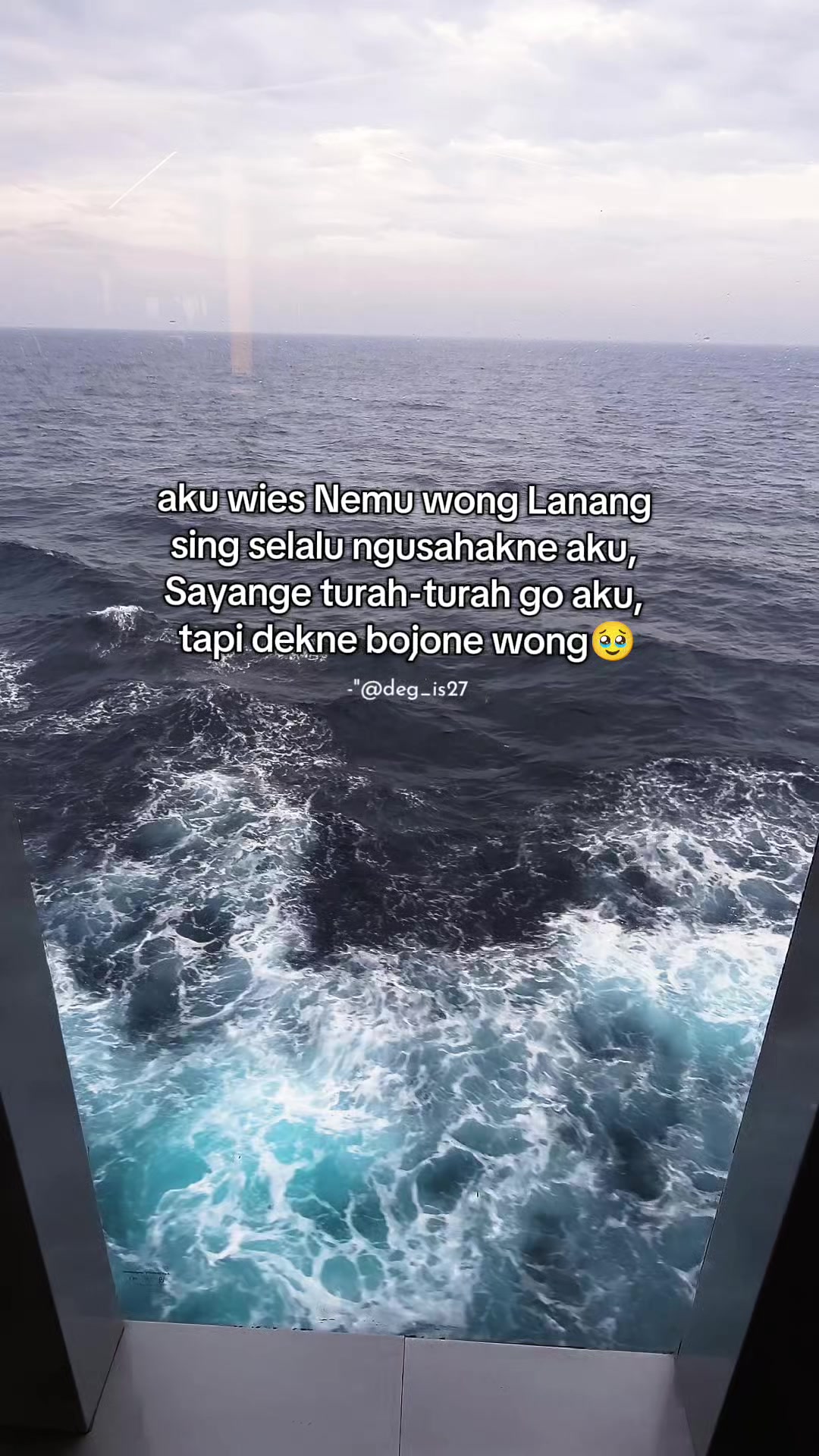 @Dₑg_ᵢ𝘴🕊️