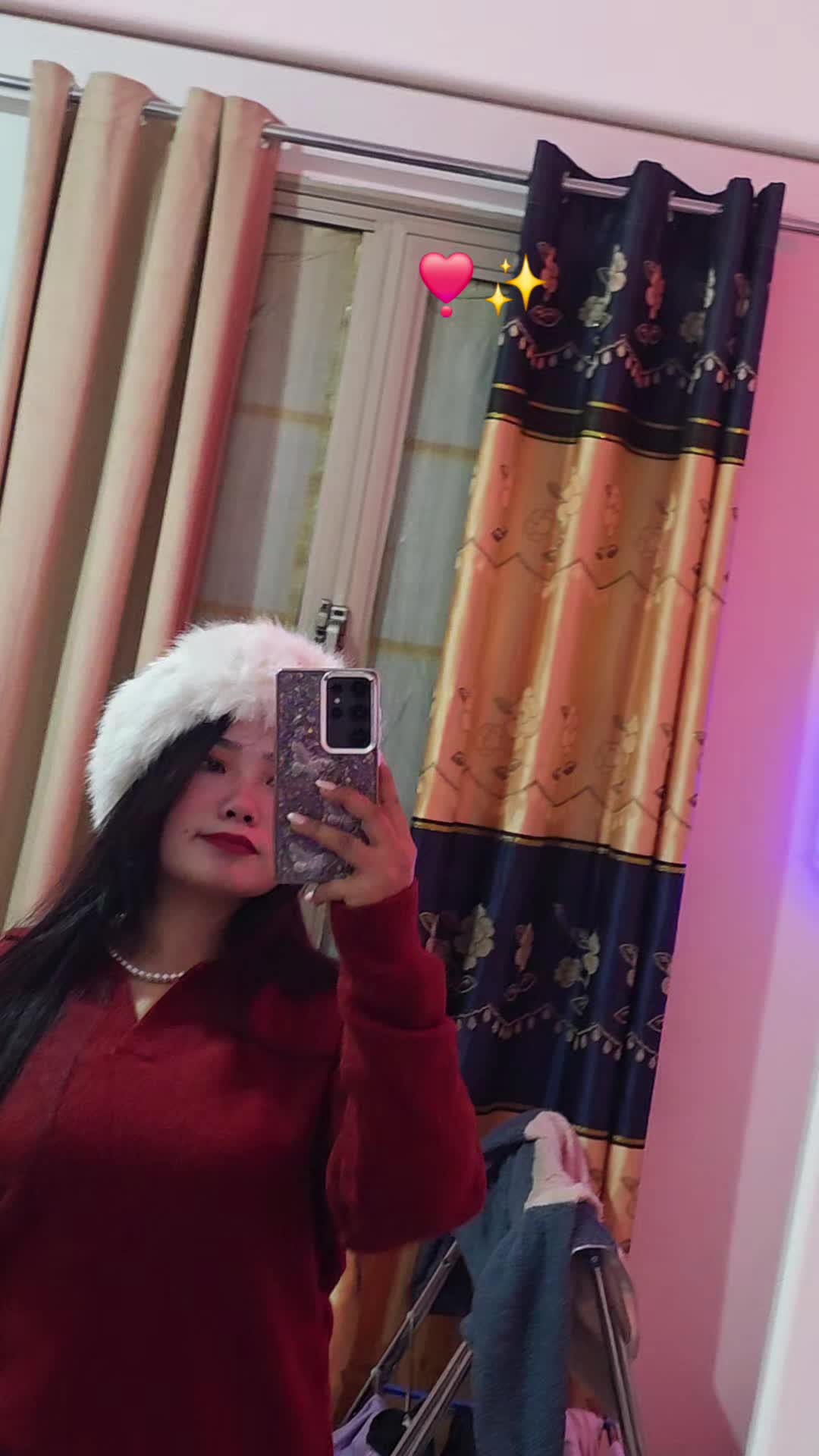 @Nilam🖤