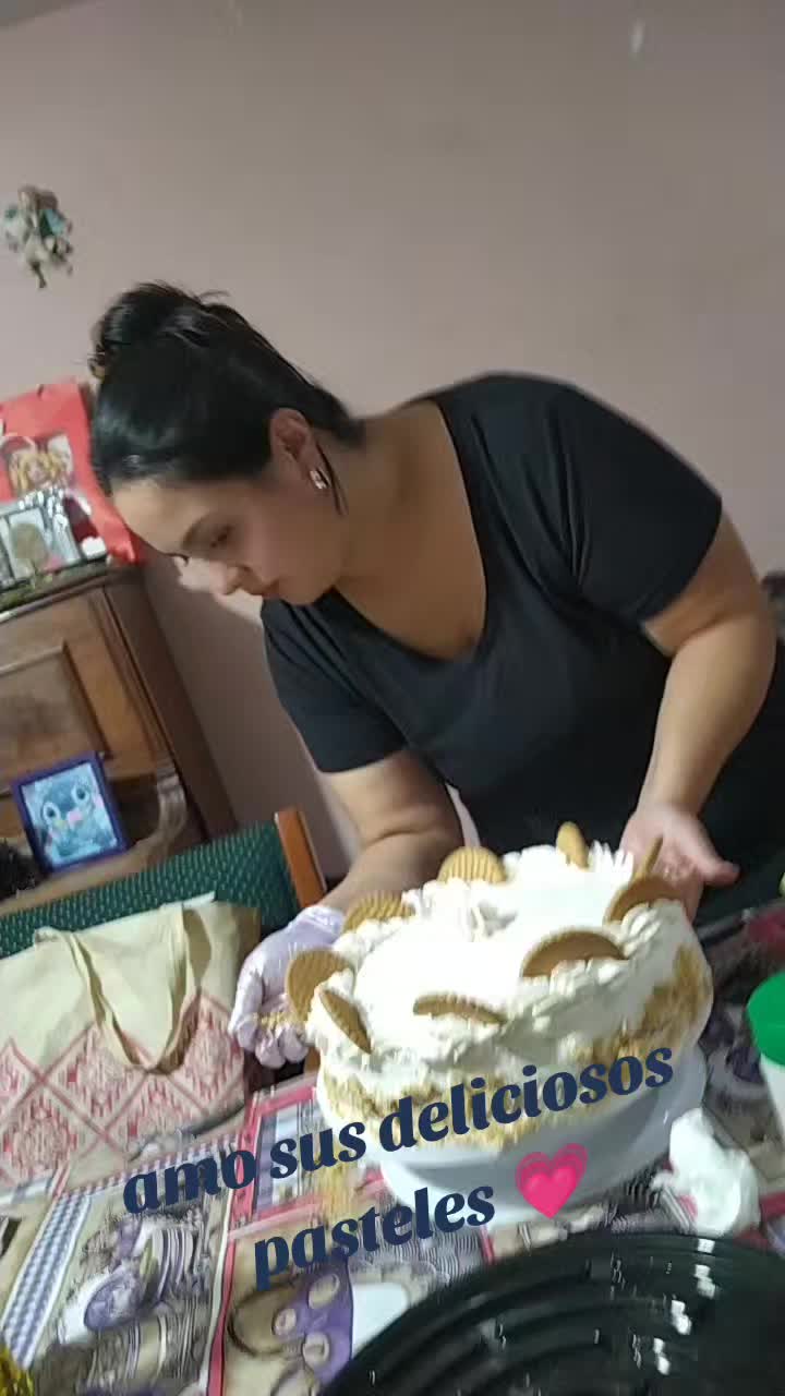 @clauelimeza