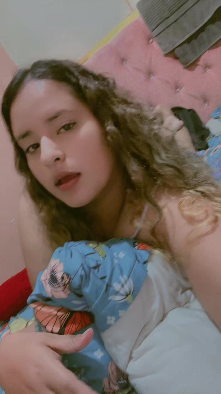 @𝓢𝓪𝓶𝔂🫨