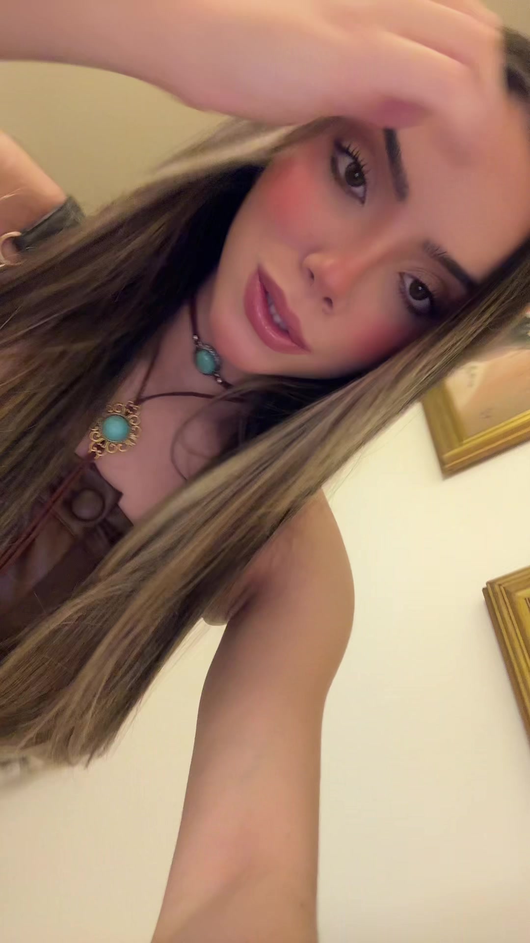 @Anna J&uacute;lia