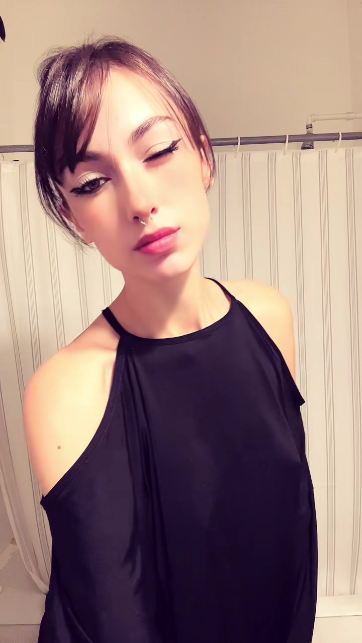 @victoria