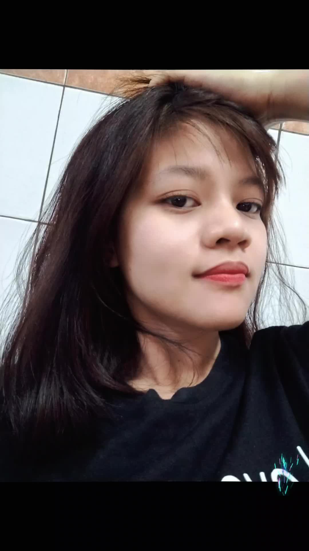 @Rayaa..