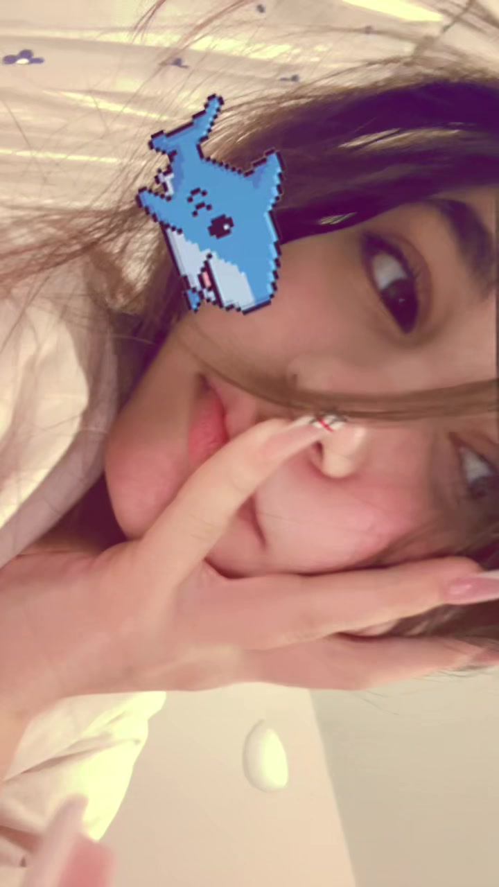 @evivuuvv
