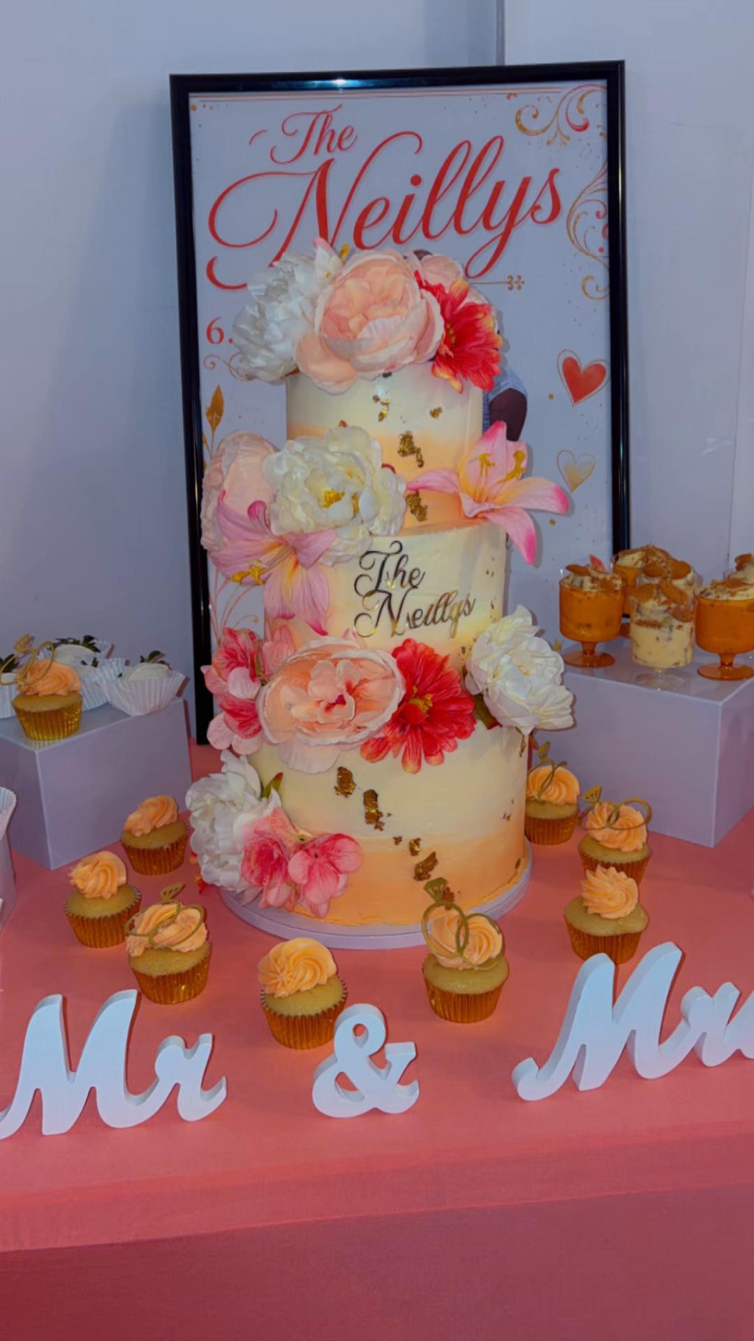 @TiManiCupcakes