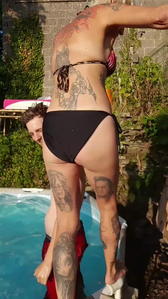 @misscraboutchas
