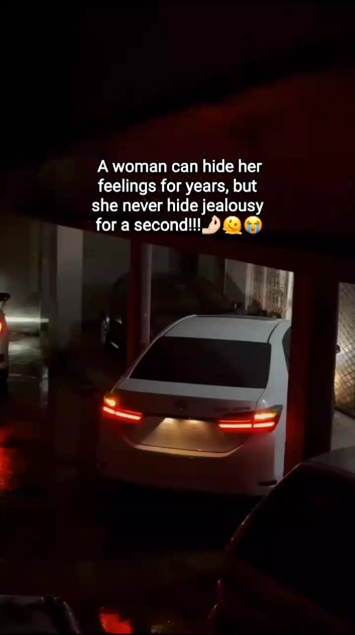 @ℬ.🐼