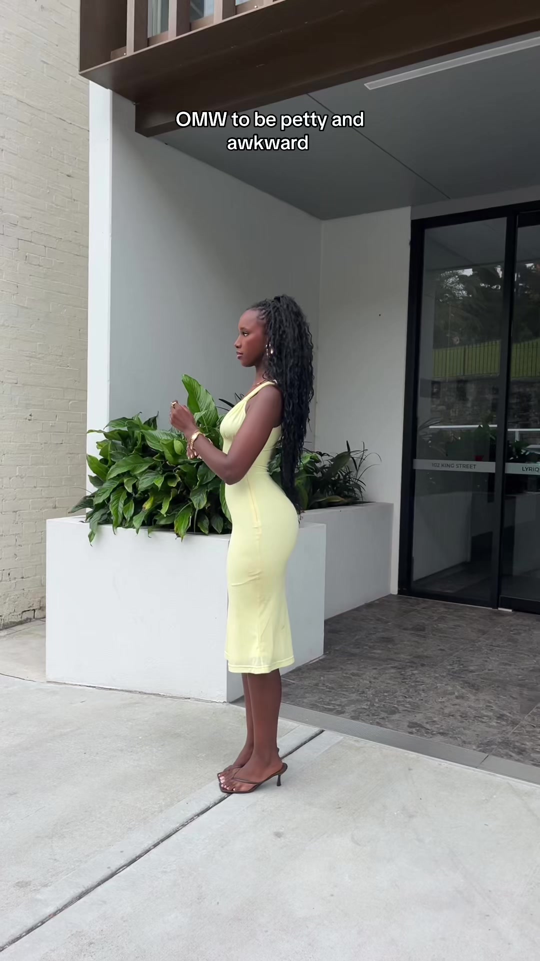 @jessicakazii