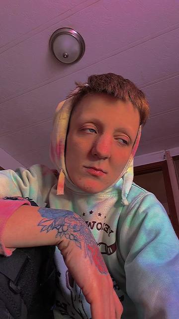 @Tyler🩵🥀