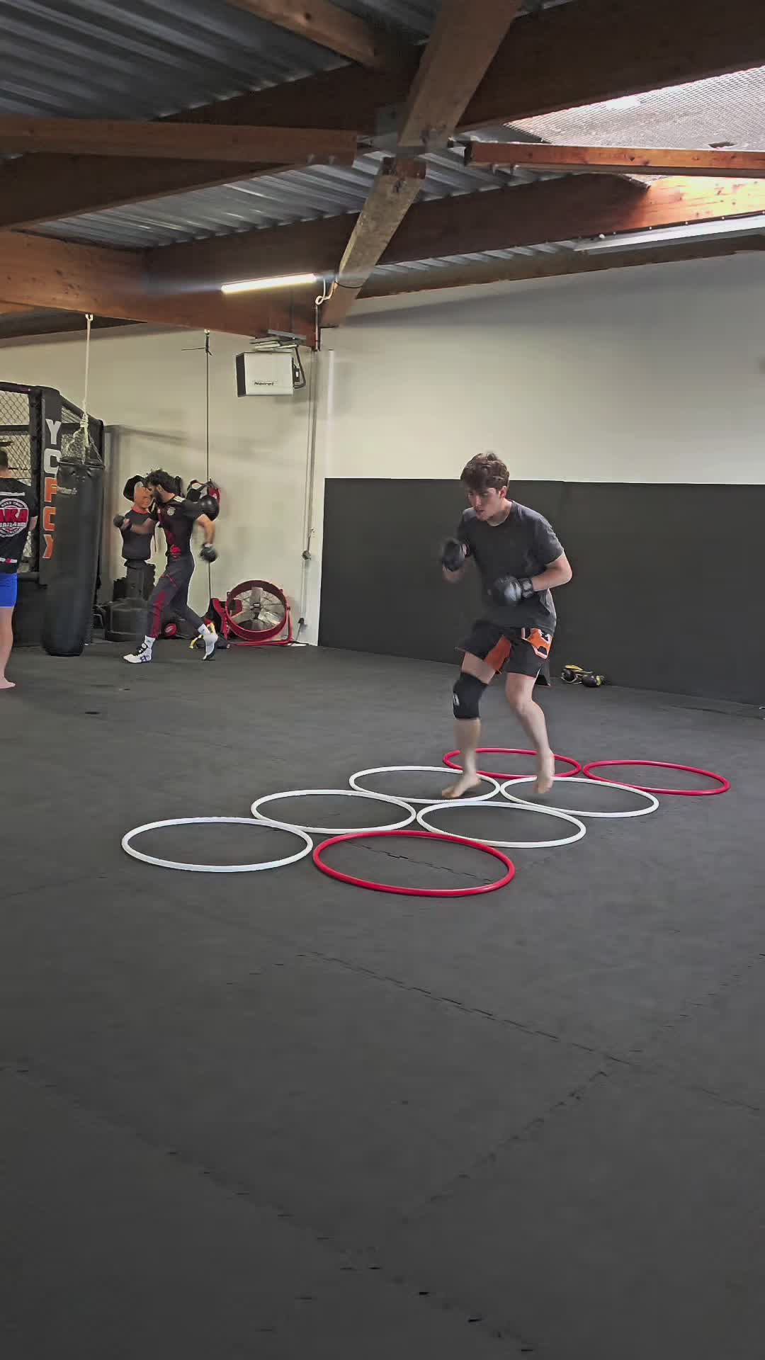 @YofoxMMA