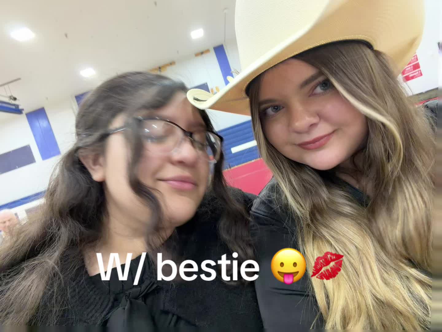 @Angel._.Eyes<33