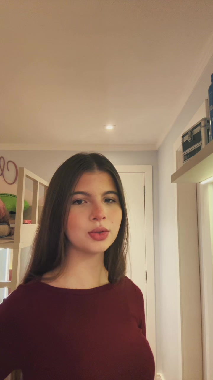 @naoehaclaraa