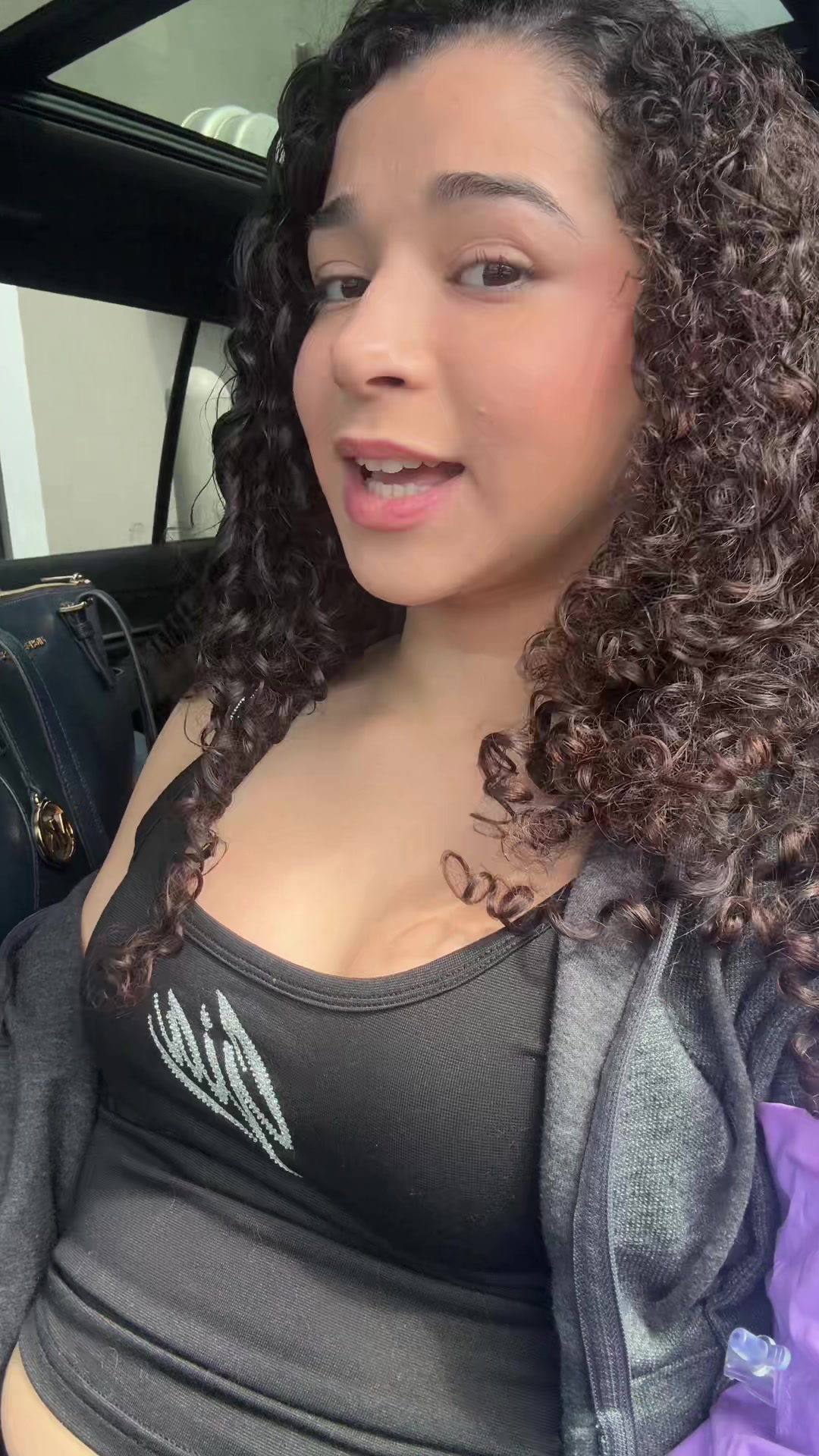 @Giavanna Barboza