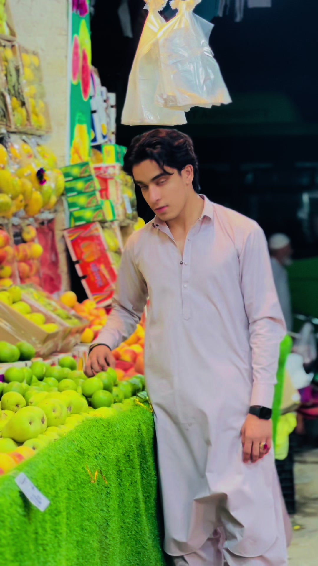 @معاز بادشاہ💸