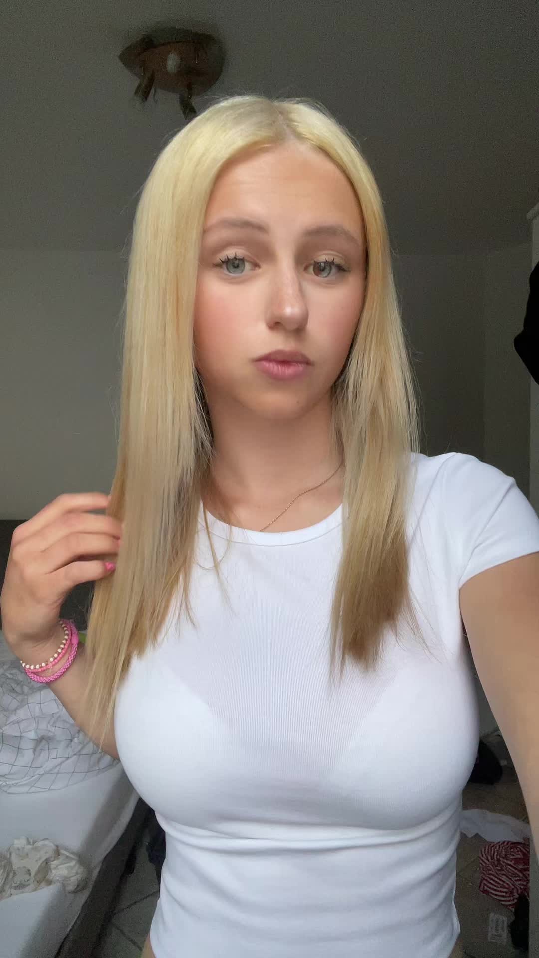 @Lena''