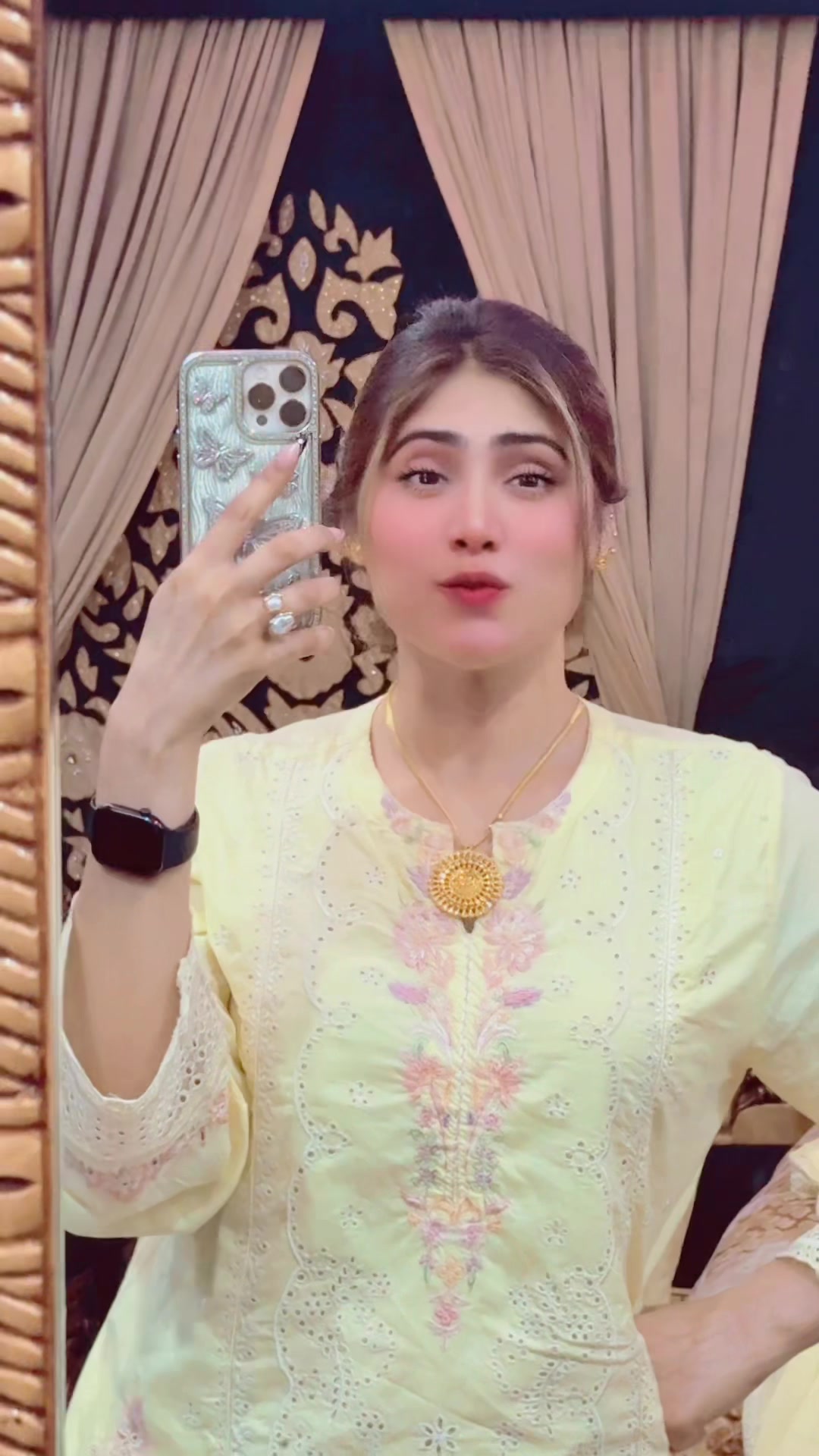 @Reema Khan