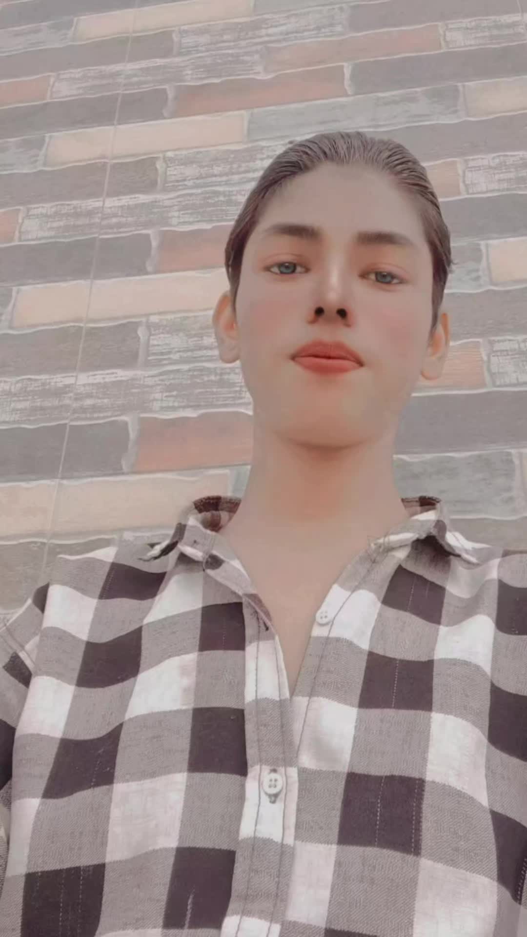 @▄︻デ👑 بادشاہ👑 ══━一