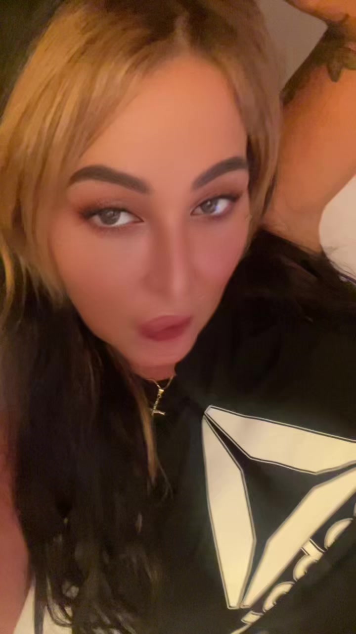 @Italiangirl🇮🇹native🇨🇦🇨🇦