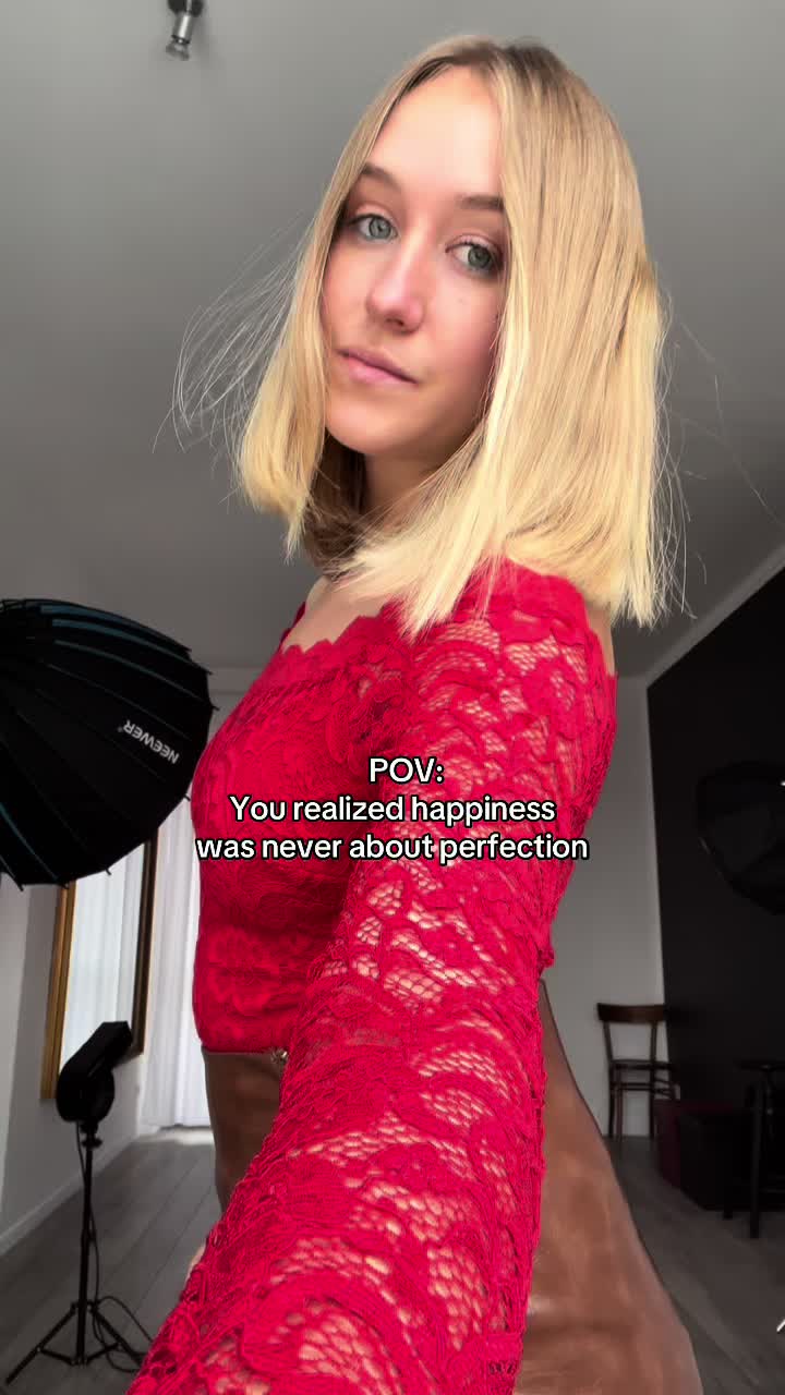 @Nicole