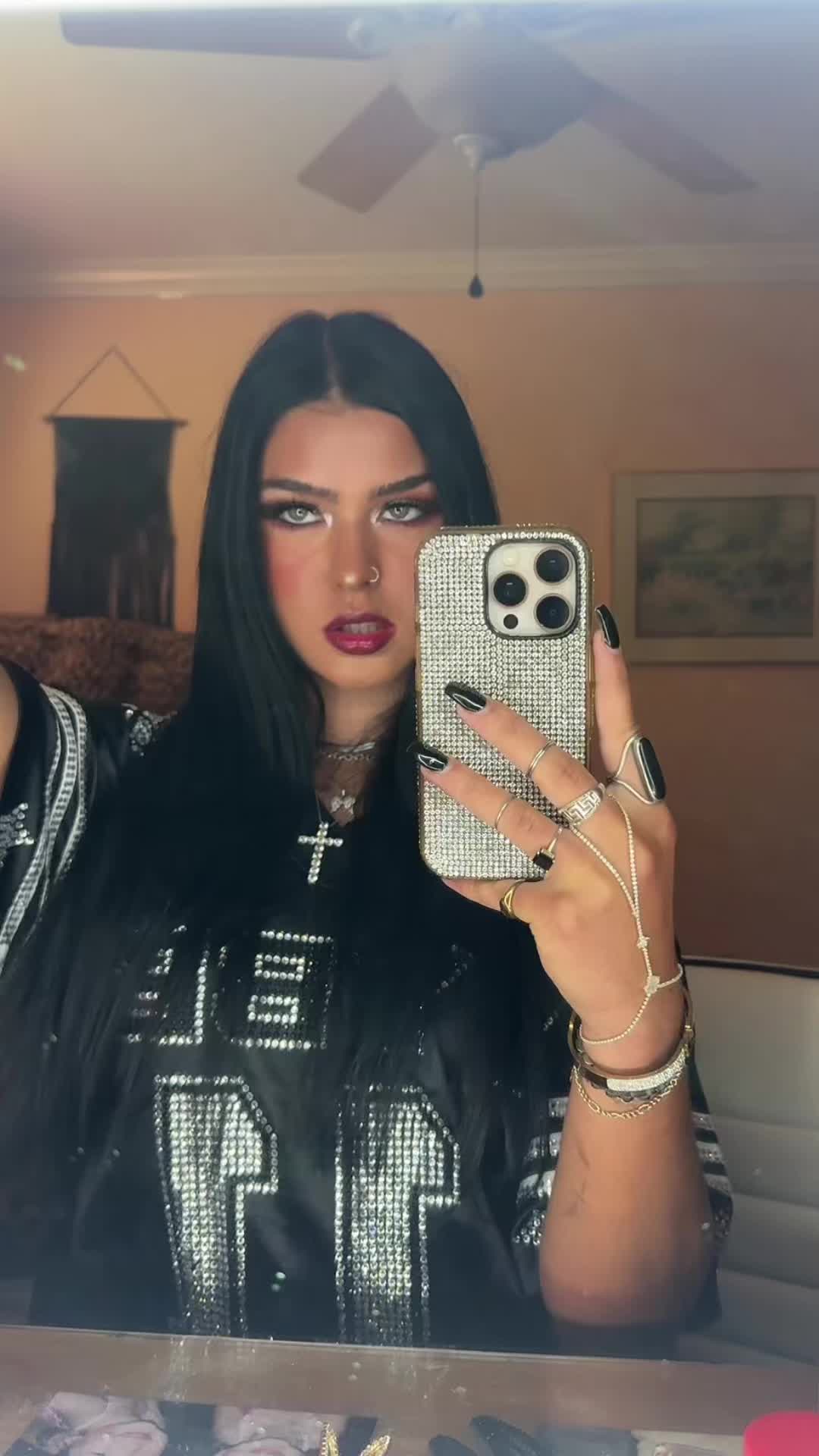@PaigeLeonard