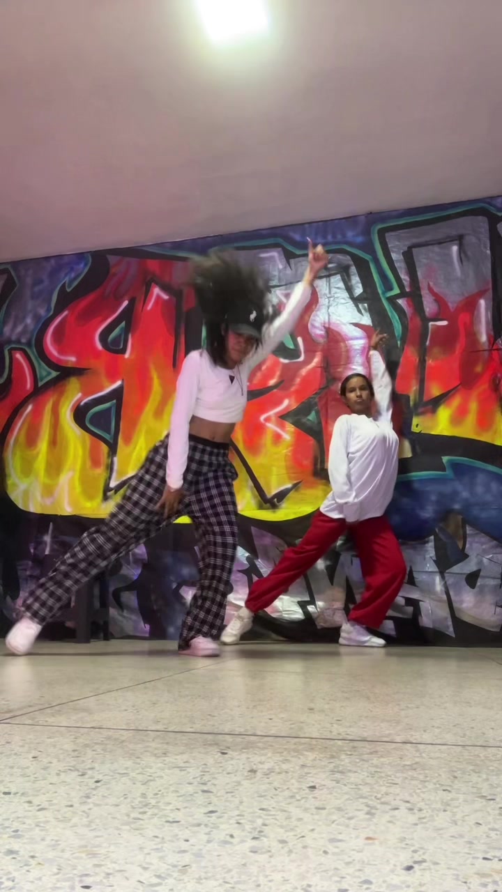 @URBAN DANCE STUDIO