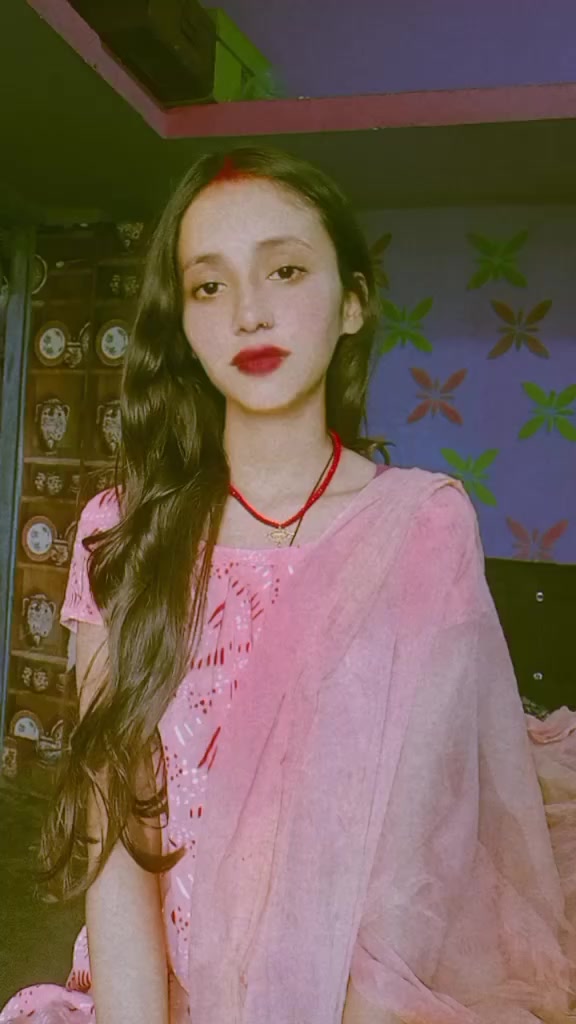 @B_A_N_I_Y_A 🥰 Q_U_E_E_N 🥰💝
