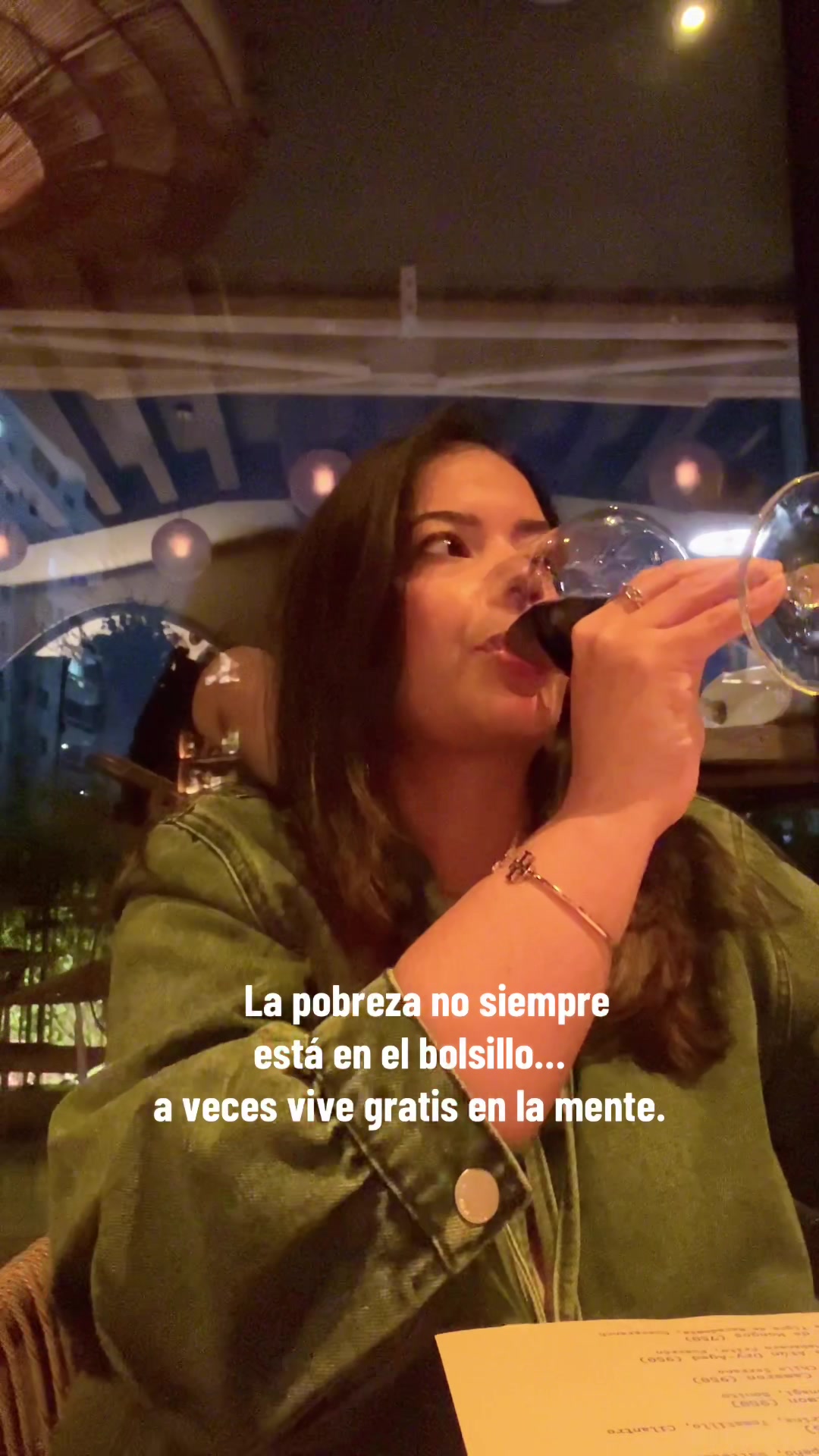 @alisaround_