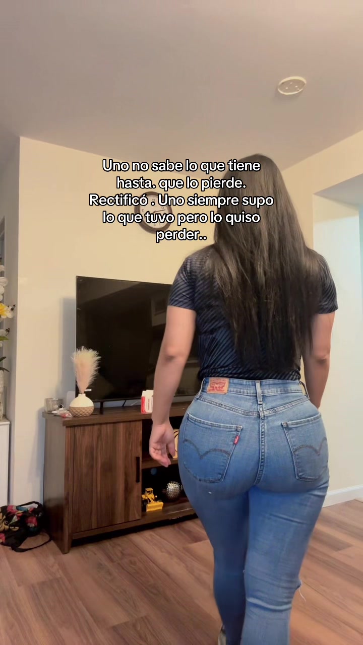 @𝐘𝓊𝕃𝒾[🪷]