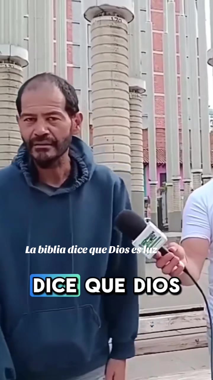 @El te&oacute;logo de la calle
