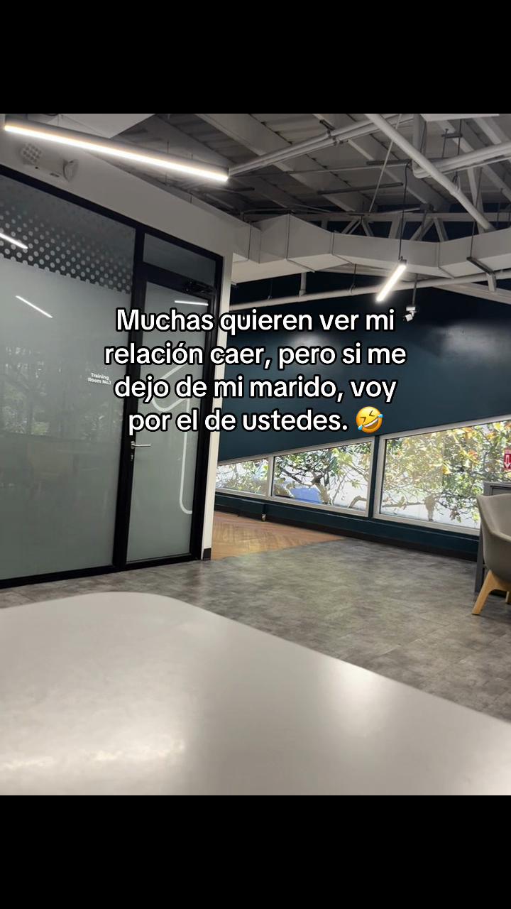 @_angiie_marin_