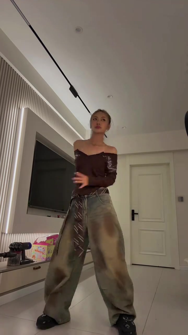 @vivi