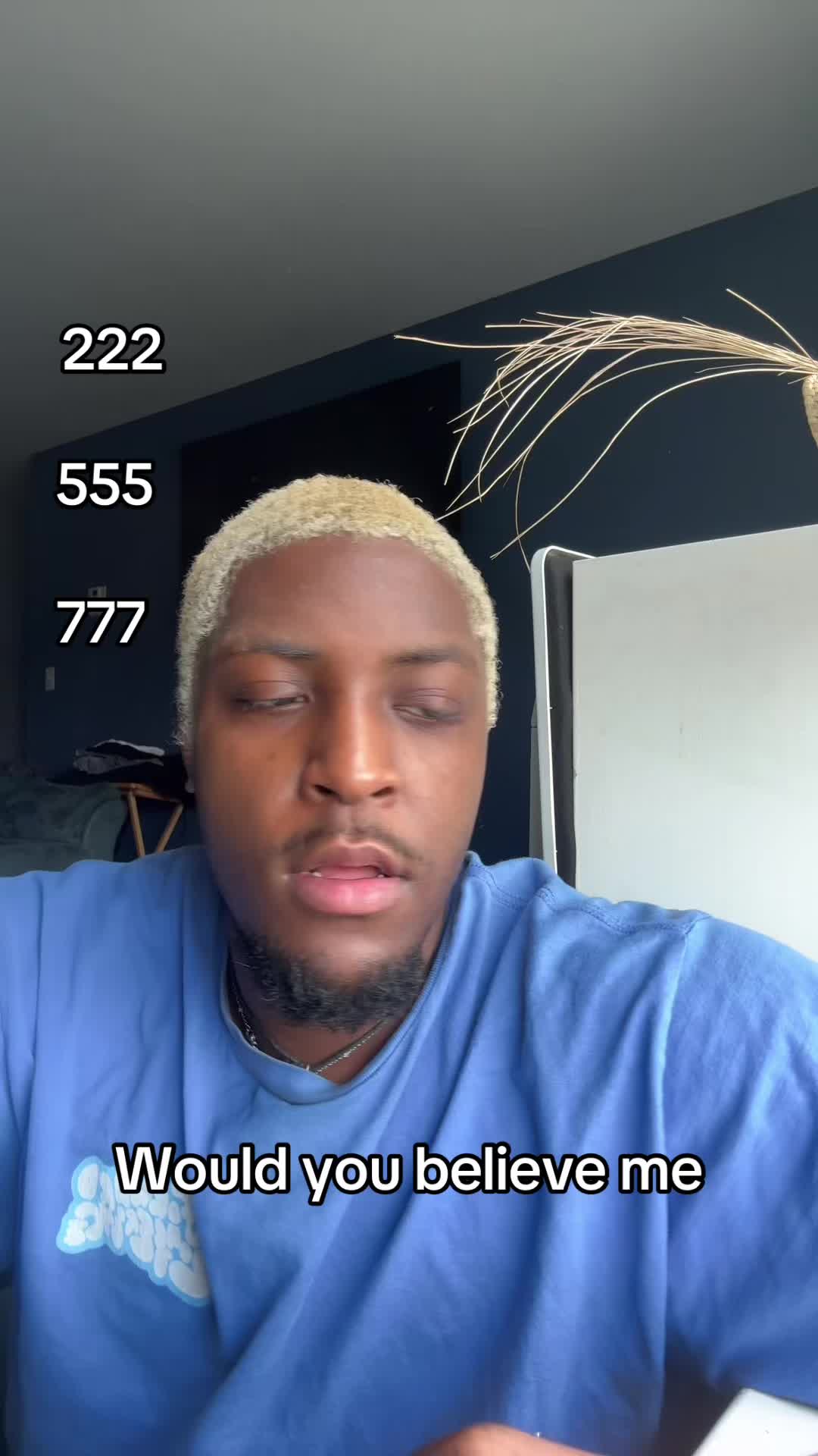 @Cari🦋