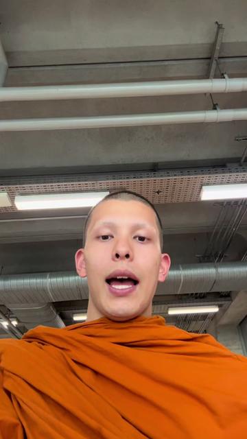 @Dom Petchthamrongchai
